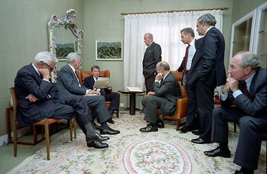 Divider-Conversations-to-crop_web