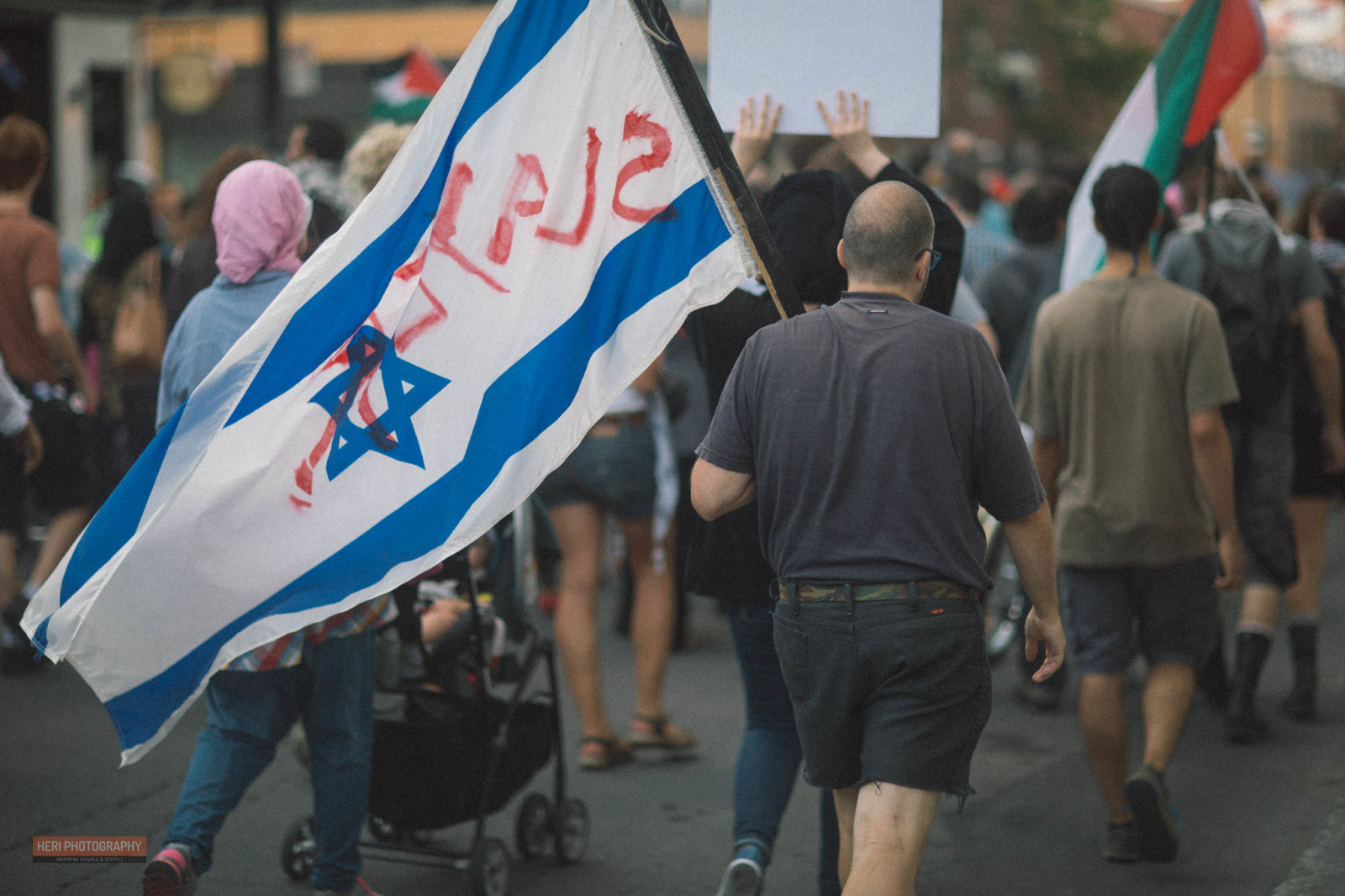 14494093057_a1a0d5a794_k